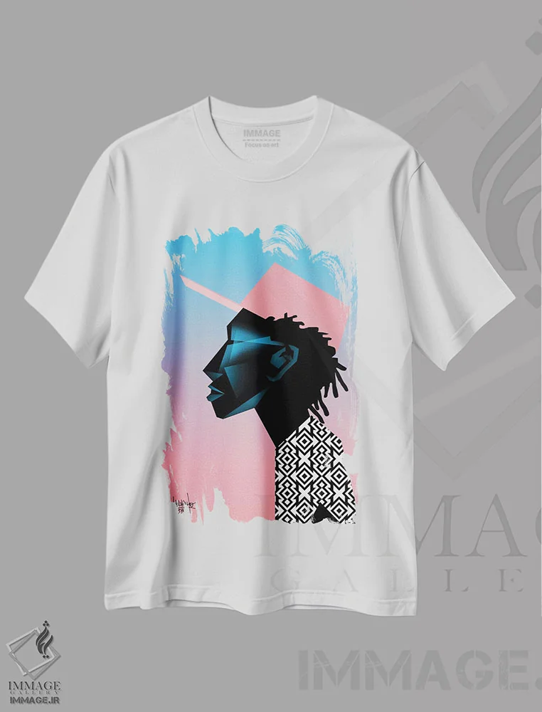 تیشرت سفید طرح دار فضا همان مکان است IV، هنر آمریکایی آفریقایی تبار اثر وی کالونتو | فروشگاه ایماژ