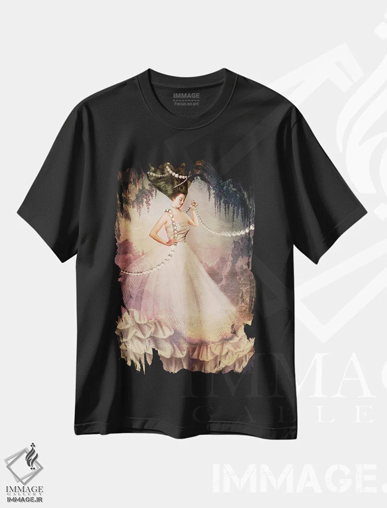 تیشرت مشکی طرح دار شامپاین تقلبی، هنر فاخر معاصر اثر کاترین ولز-استاین | immage.ir