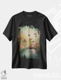 تیشرت مشکی طرح دار کنار برکه، هنر فاخر معاصر اثر کاترین ولز-استاین | immage.ir