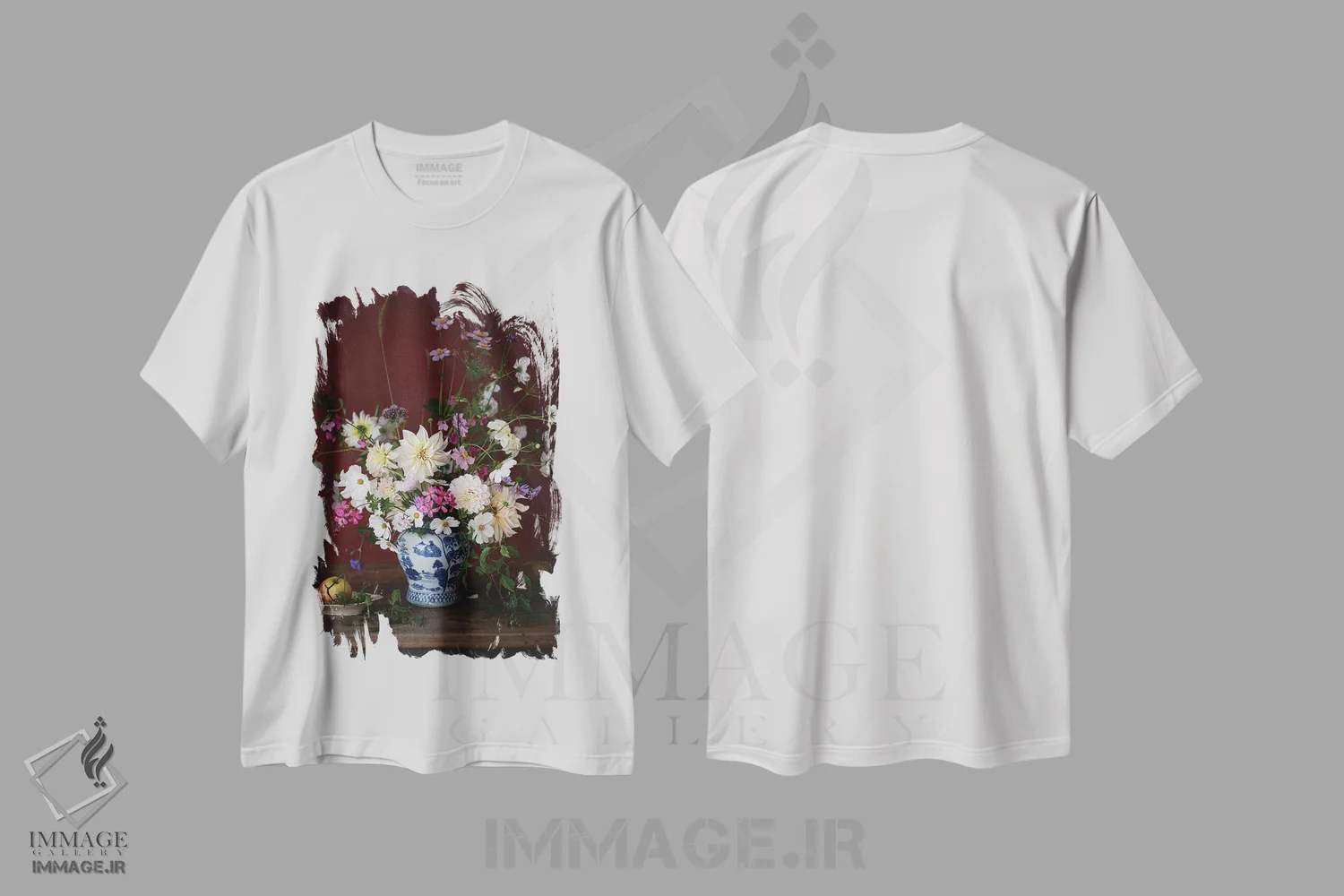 تیشرت سفید طرح دار وفور ماه اکتبر، مدیوم اثر کورنلیا وبر | immage.ir