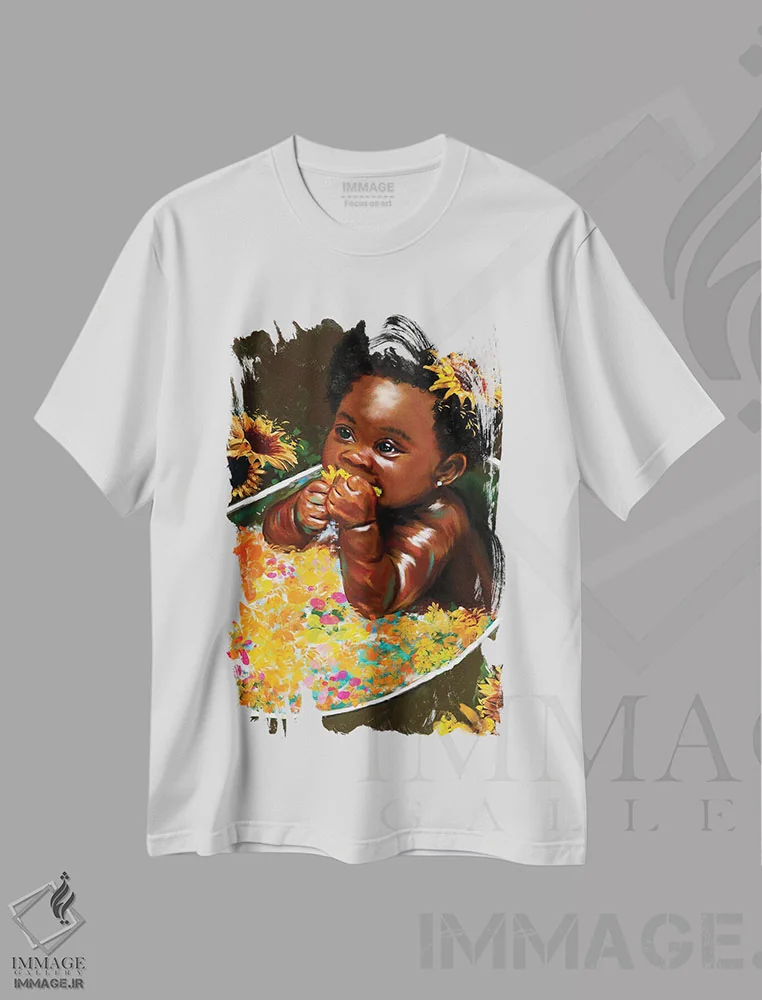 تیشرت سفید طرح دار دختر پوست قهوه ای "امید"، هنر آمریکایی آفریقایی تبار اثر کریکس توور ادوین | فروشگاه ایماژ