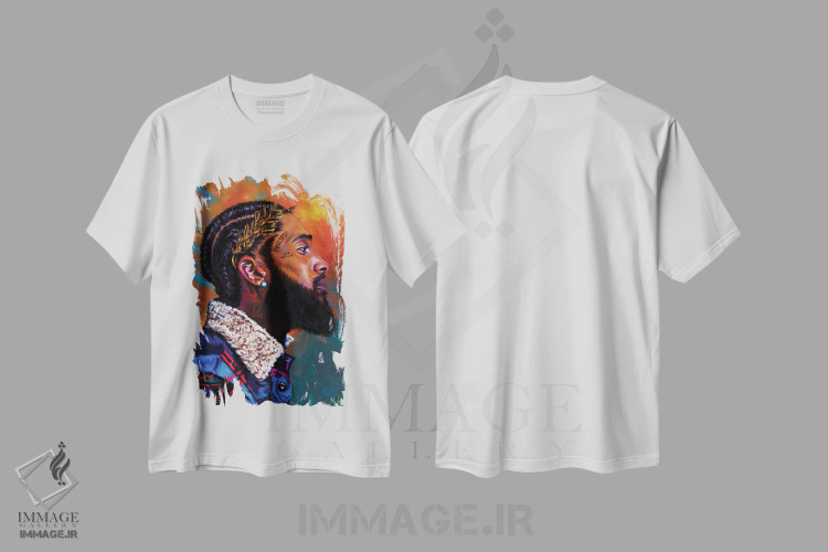 تیشرت سفید طرح دار نیپسی هاسل، هنر آمریکایی آفریقایی تبار اثر کریکس توور ادوین | immage.ir