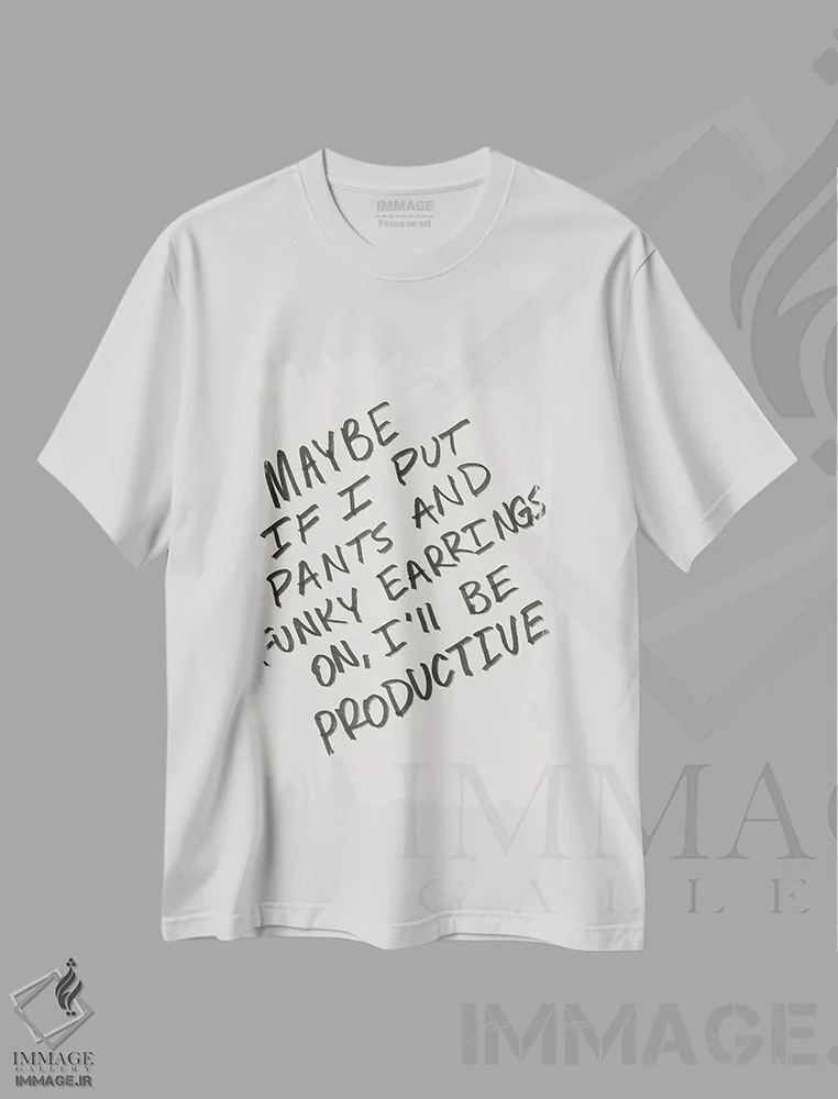 تیشرت سفید طرح دار کار از خانه، تزئینی اثر کروموآی | immage.ir