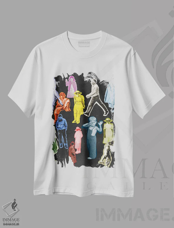 تیشرت سفید طرح دار در حال عبور، تزئینی اثر کروموآی | immage.ir