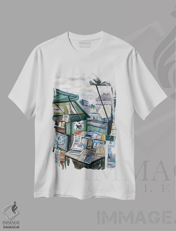 تیشرت سفید طرح دار فروشگاه های کنار رود سن، تزئینی اثر دبورا ایو آلاسترا | immage.ir
