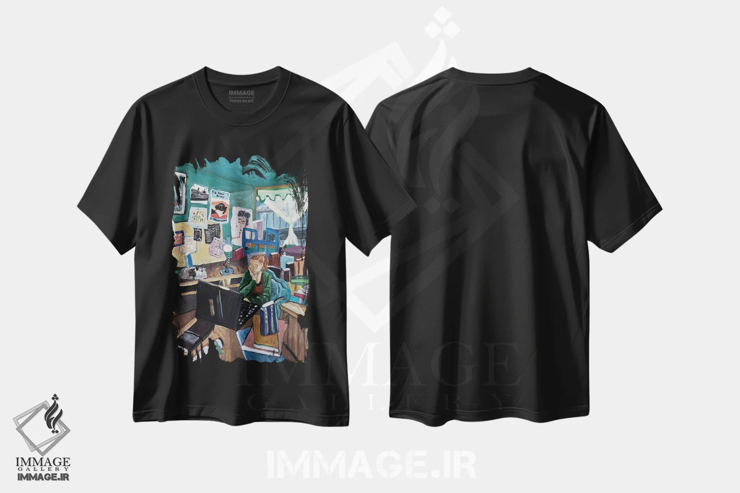 تیشرت مشکی طرح دار کلبهٔ نویسنده، دکور معاصر اثر دبورا ایو آلاسترا | فروشگاه ایماژ