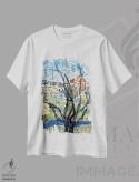 تیشرت سفید طرح دار نمای درخت گیلاس، هنر فاخر معاصر اثر دبورا ایو آلاسترا | immage.ir