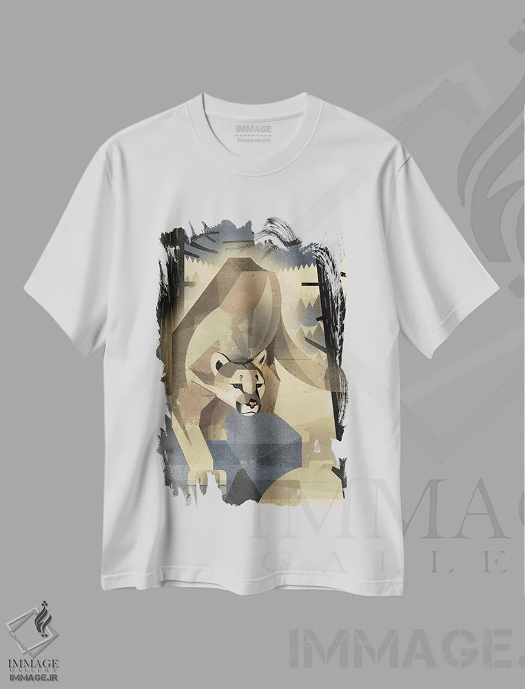 تیشرت سفید طرح دار شیر کوهی، تزئینی اثر دیتِر براون | immage.ir