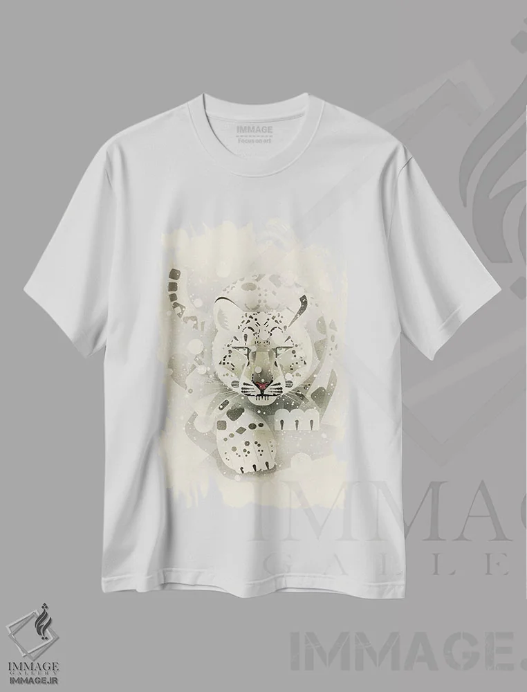 تیشرت سفید طرح دار پلنگ برفی، هنر دیجیتال اثر دیتِر براون | immage.ir