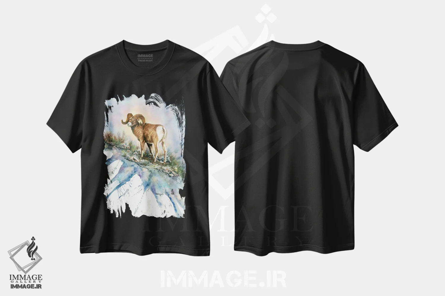 تیشرت مشکی طرح دار سرزمین قوچ های شاخ بزرگ، دکور کلبه و لژ اثر دیو بارتولت | فروشگاه ایماژ