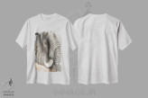تیشرت سفید طرح دار تِمبو، هنر فاخر معاصر اثر دیو بارتولت | فروشگاه ایماژ