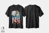 تیشرت مشکی طرح دار کلاه پوست روح عقاب، هنر فاخر معاصر اثر درک تورکوت | فروشگاه ایماژ