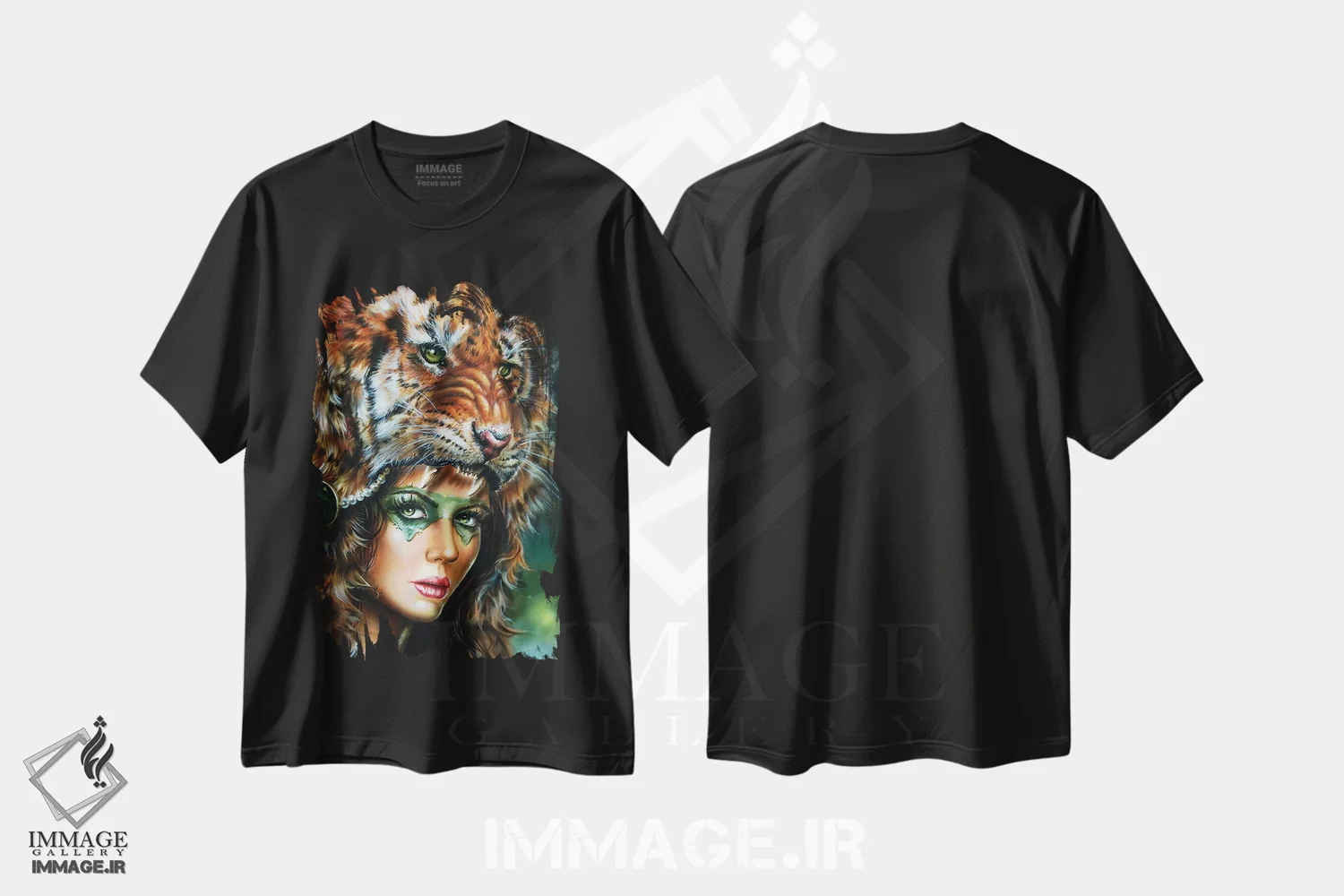 تیشرت مشکی طرح دار زن شکارچی ببر II، هنر فاخر معاصر اثر درک تورکوت | فروشگاه ایماژ