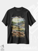تیشرت مشکی طرح دار خورشید بر فراز رودخانه، هنر دیجیتال اثر دارلا فرارا | فروشگاه ایماژ