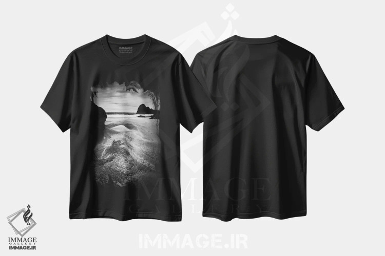 تیشرت مشکی طرح دار خلیج تاریک، عکاسی سیاه و سفید اثر دوریت فوگ | فروشگاه ایماژ