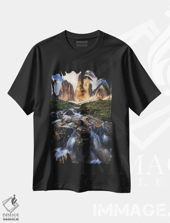 تیشرت مشکی طرح دار صبح تابستانی در تره چیمه دی لاواردو، مدیوم اثر دنیل گاستاگر | immage.ir