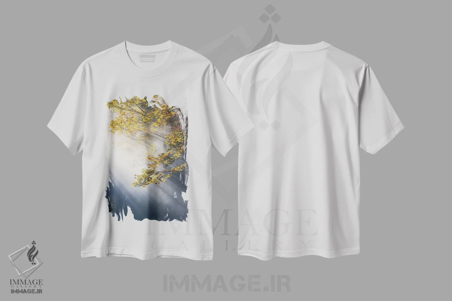 تیشرت سفید طرح دار صبح پاییزی مه آلود در جنگل، مدیوم اثر دنیل گاستاگر | immage.ir
