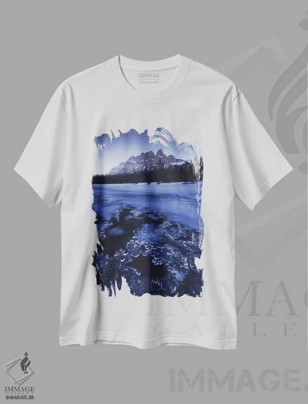 تیشرت سفید طرح دار شب یخبندان در کوه کسل آلبرتا، مدیوم اثر دنیل گاستاگر | فروشگاه ایماژ