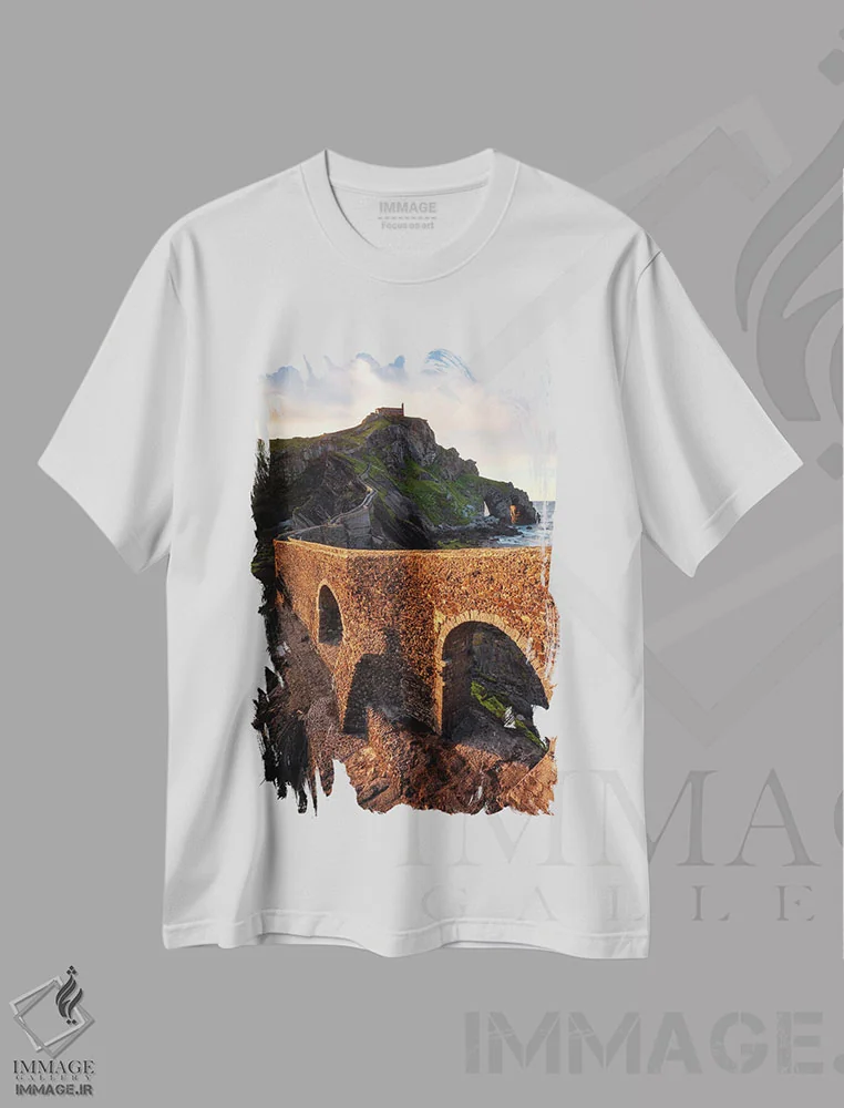تیشرت سفید طرح دار غروب در دراگون استون، مدیوم اثر دنیل گاستاگر | immage.ir