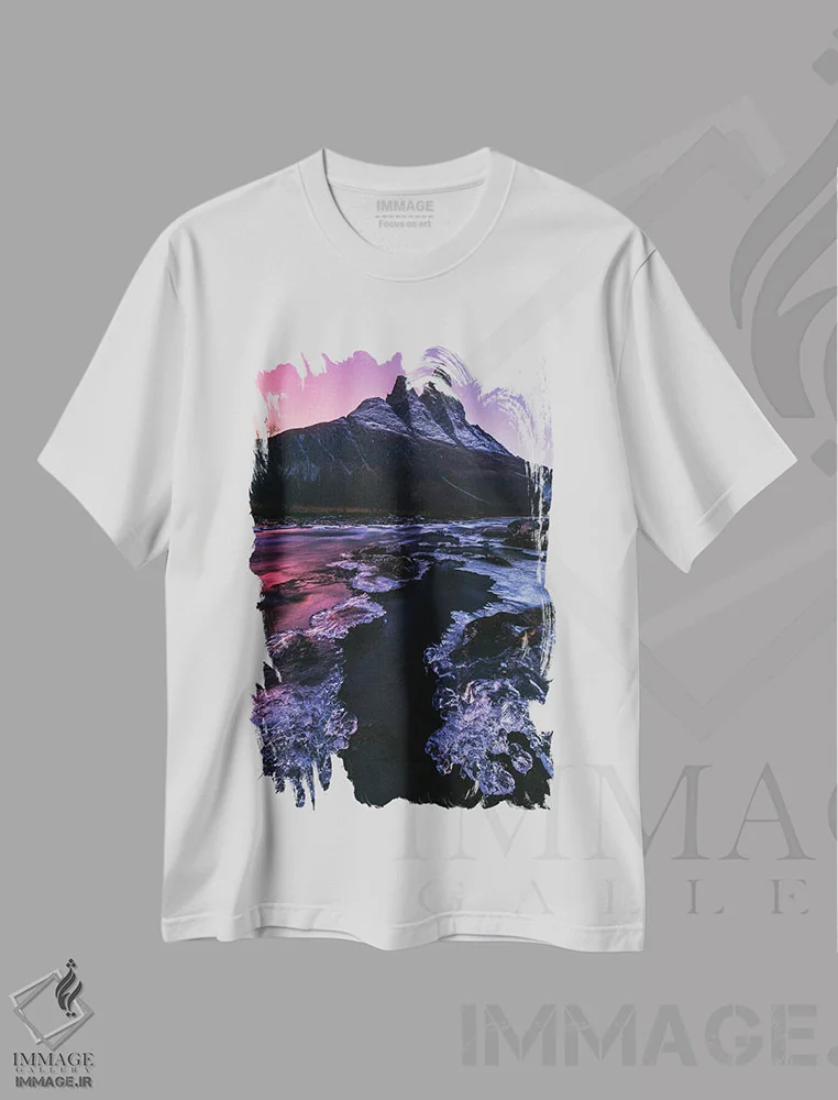 تیشرت سفید طرح دار تلالو قطبی در شمال نروژ، مدیوم اثر دنیل گاستاگر | فروشگاه ایماژ