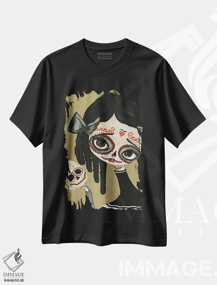 تیشرت مشکی طرح دار جمجمه در دست، هنر فاخر معاصر اثر داتی گلیسون | فروشگاه ایماژ