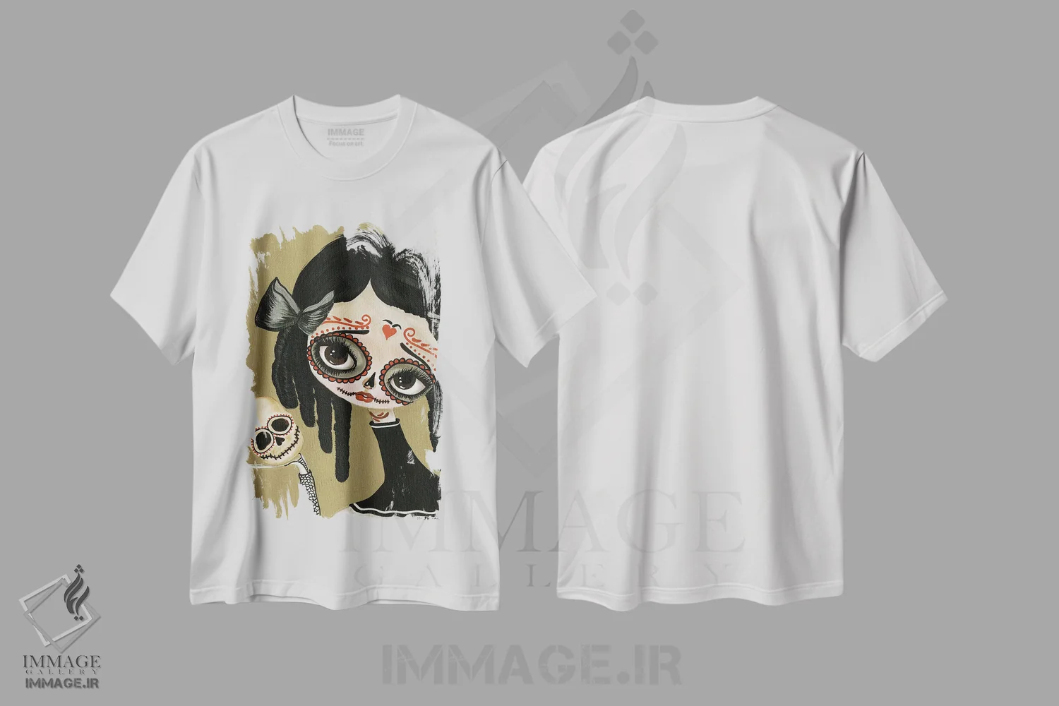 تیشرت سفید طرح دار جمجمه در دست، هنر فاخر معاصر اثر داتی گلیسون | immage.ir