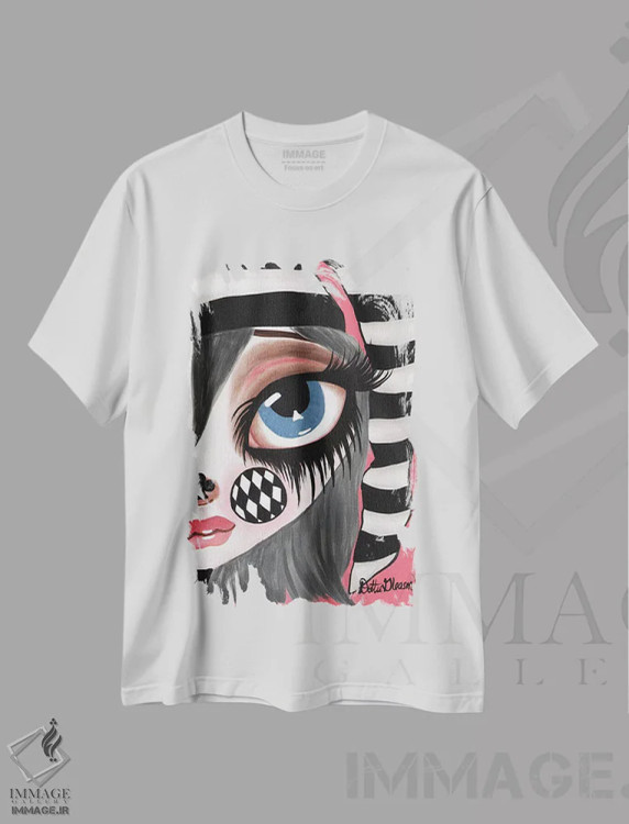 تیشرت سفید طرح دار دلقک بازی، هنر فاخر معاصر اثر داتی گلیسون | immage.ir