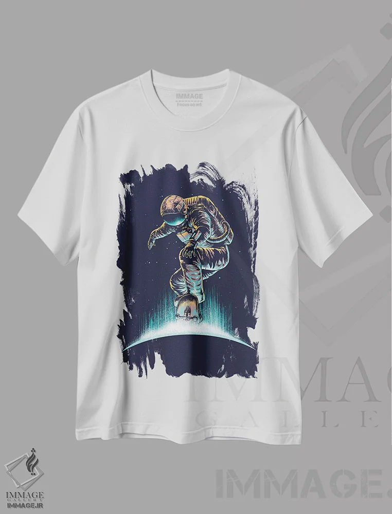 تیشرت سفید طرح دار گریند فضایی، هنر دیجیتال اثر دیجیتال کاربین | فروشگاه ایماژ