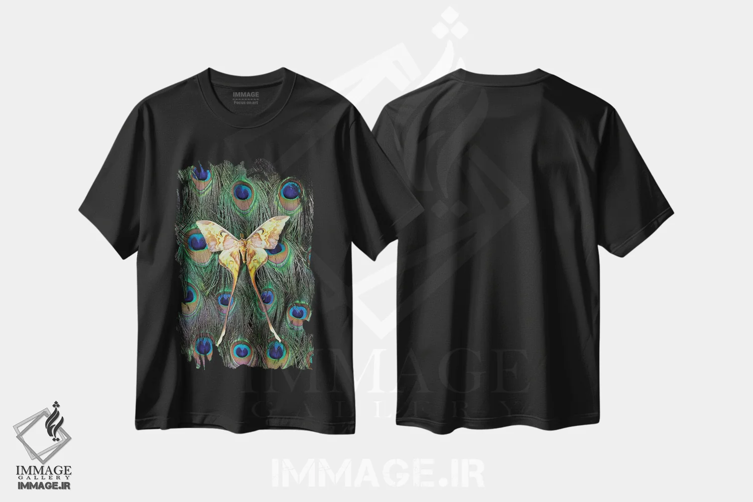 تیشرت مشکی طرح دار شب پره ماه مالزی روی دم طاووس، عکاسی ماکرو اثر دارل گالین | فروشگاه ایماژ