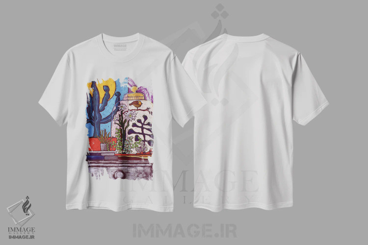 تیشرت سفید طرح دار زیر نور خورشید، تزئینی اثر دیویدای هینْدز | immage.ir