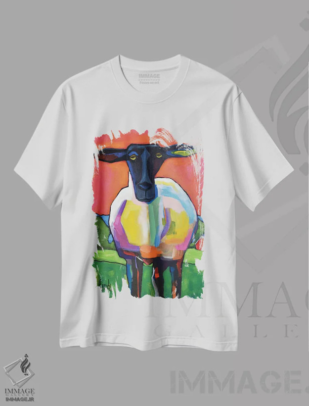 تیشرت سفید طرح دار پرتره گوسفند عجیب و غریب، دکور معاصر اثر دیویدای هینْدز | فروشگاه ایماژ