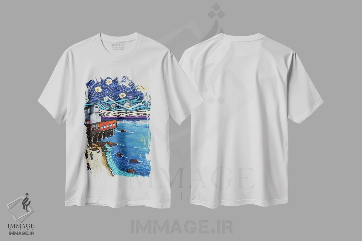 تیشرت سفید طرح دار شب پرستاره بر فراز خلیج مونتری، تزئینی اثر دیویدای هینْدز | immage.ir