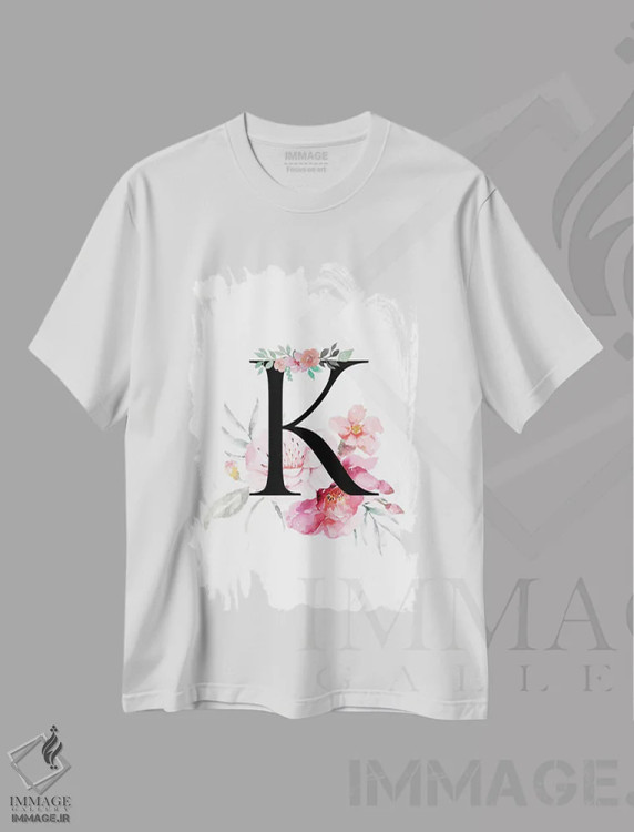 تیشرت سفید طرح دار حرف K با گل های آبرنگی، دکور معاصر اثر پیج ترنر | immage.ir