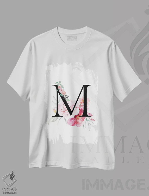 تیشرت سفید طرح دار حرف M با گل های آبرنگی، دکور معاصر اثر پیج ترنر | immage.ir