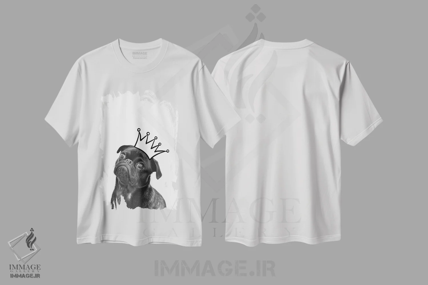 تیشرت سفید طرح دار توله سگ با تاج - پاگ، هنر دیجیتال اثر پیج ترنر | فروشگاه ایماژ