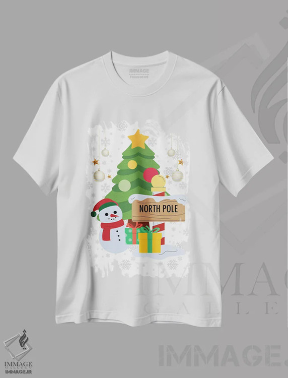 تیشرت سفید طرح دار تابلوی دیواری کریسمس قطب شمال، هنر دیجیتال اثر پیج ترنر | فروشگاه ایماژ