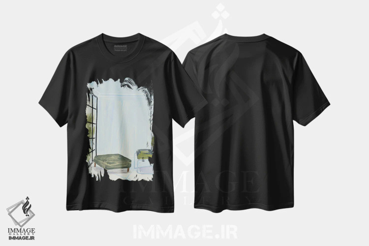 تیشرت مشکی طرح دار در اتاقی با پنجره و صندلی سبز، تزئینی اثر پیج ترنر | فروشگاه ایماژ