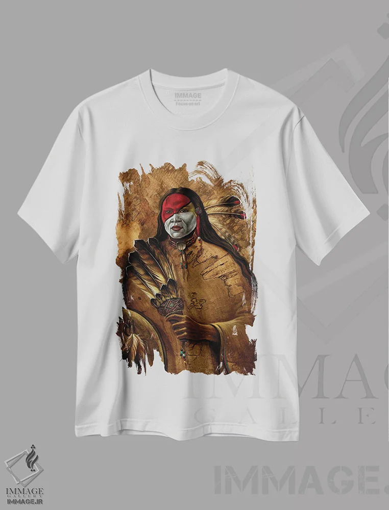 تیشرت سفید طرح دار شاهین کوچک، هنر فاخر معاصر اثر دیوید جواکین | immage.ir