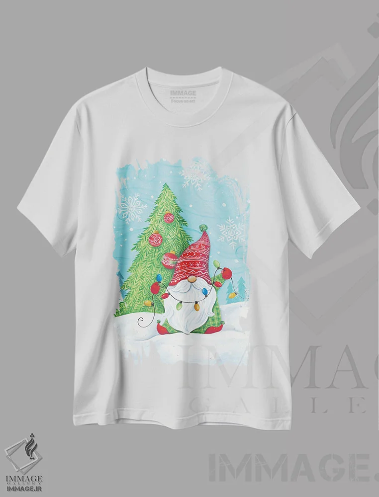 تیشرت سفید طرح دار جن کوتوله با چراغ ها، دکور تعطیلات اثر دایان کاتر | فروشگاه ایماژ