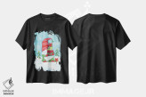 تیشرت مشکی طرح دار جن کوتوله با هدیه ها، دکور تعطیلات اثر دایان کاتر | فروشگاه ایماژ