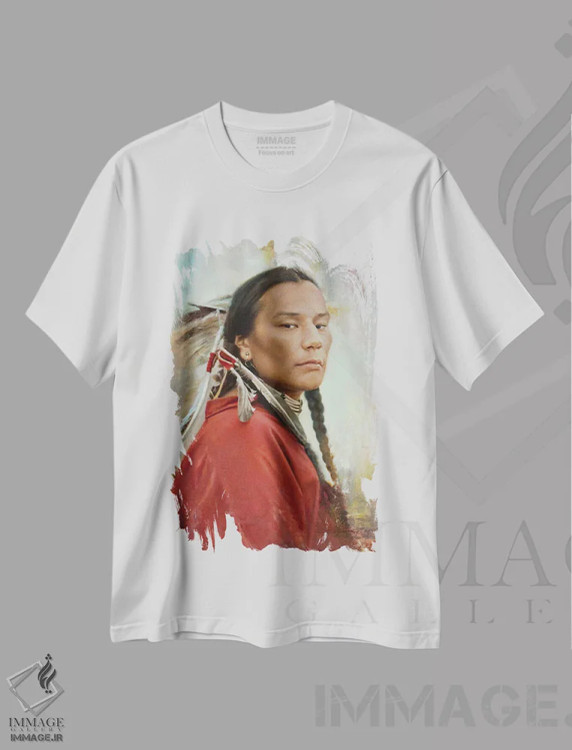 تیشرت سفید طرح دار وقار، تزئینی اثر دیوید ادوارد کوسرا | immage.ir