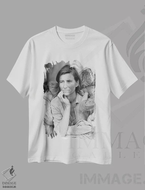 تیشرت سفید طرح دار آثار دوروتیا لنگ - immage.ir
