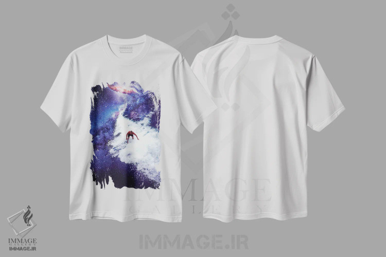 تیشرت سفید طرح دار موج سوار کهکشانی، هنر فاخر معاصر اثر دیوید لوبلاو | immage.ir
