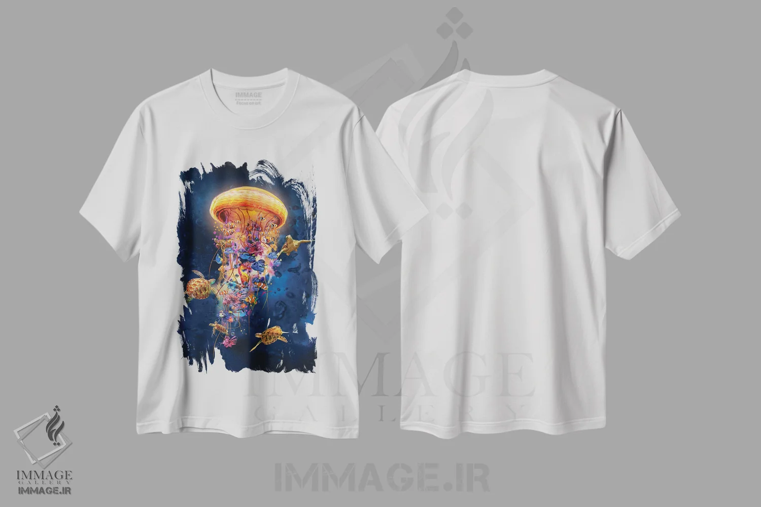 تیشرت سفید طرح دار عروس دریایی با ماهی های استوایی، هنر فاخر معاصر اثر دیوید لوبلاو | immage.ir