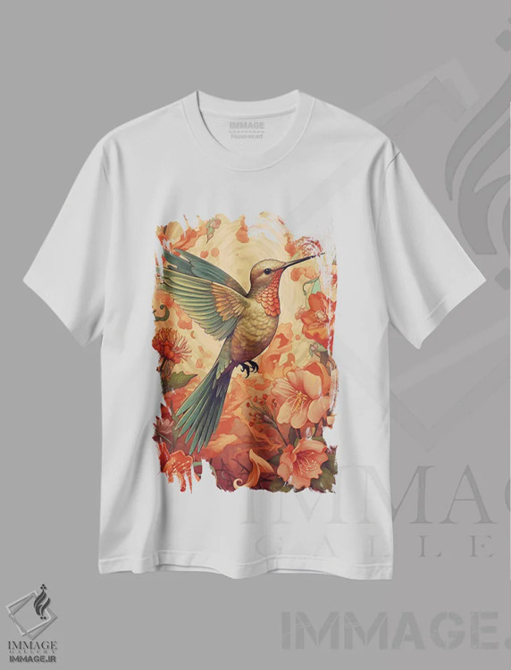 تیشرت سفید طرح دار مرغ مگس خوار با گل های قرمز، هنر دیجیتال اثر دیوید لوبلاو | immage.ir