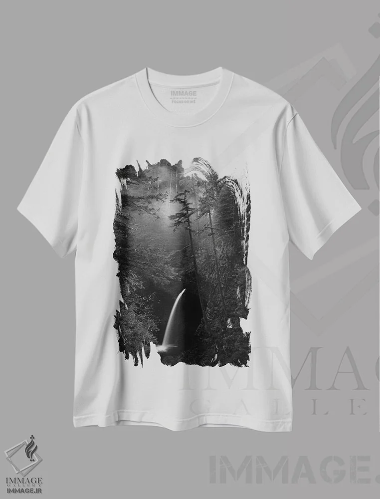 تیشرت سفید طرح دار دره رودخانه کلمبیا، عکاسی سیاه و سفید اثر داستین لِفور | فروشگاه ایماژ