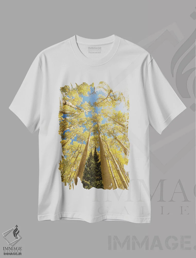 تیشرت سفید طرح دار رو به بالا، مدیوم اثر داستین لِفور | فروشگاه ایماژ
