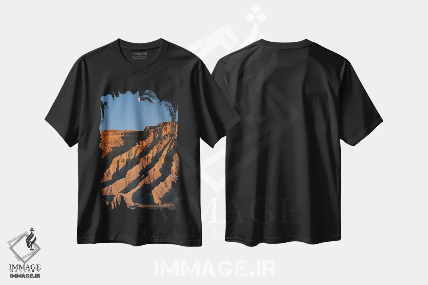 تیشرت مشکی طرح دار مسا با ماه کامل، مدیوم اثر داستین لِفور | فروشگاه ایماژ
