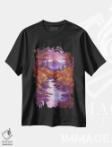 تیشرت مشکی طرح دار جویبار آرام پاییزی، هنر فاخر معاصر اثر دیوید لوید گلوور | immage.ir