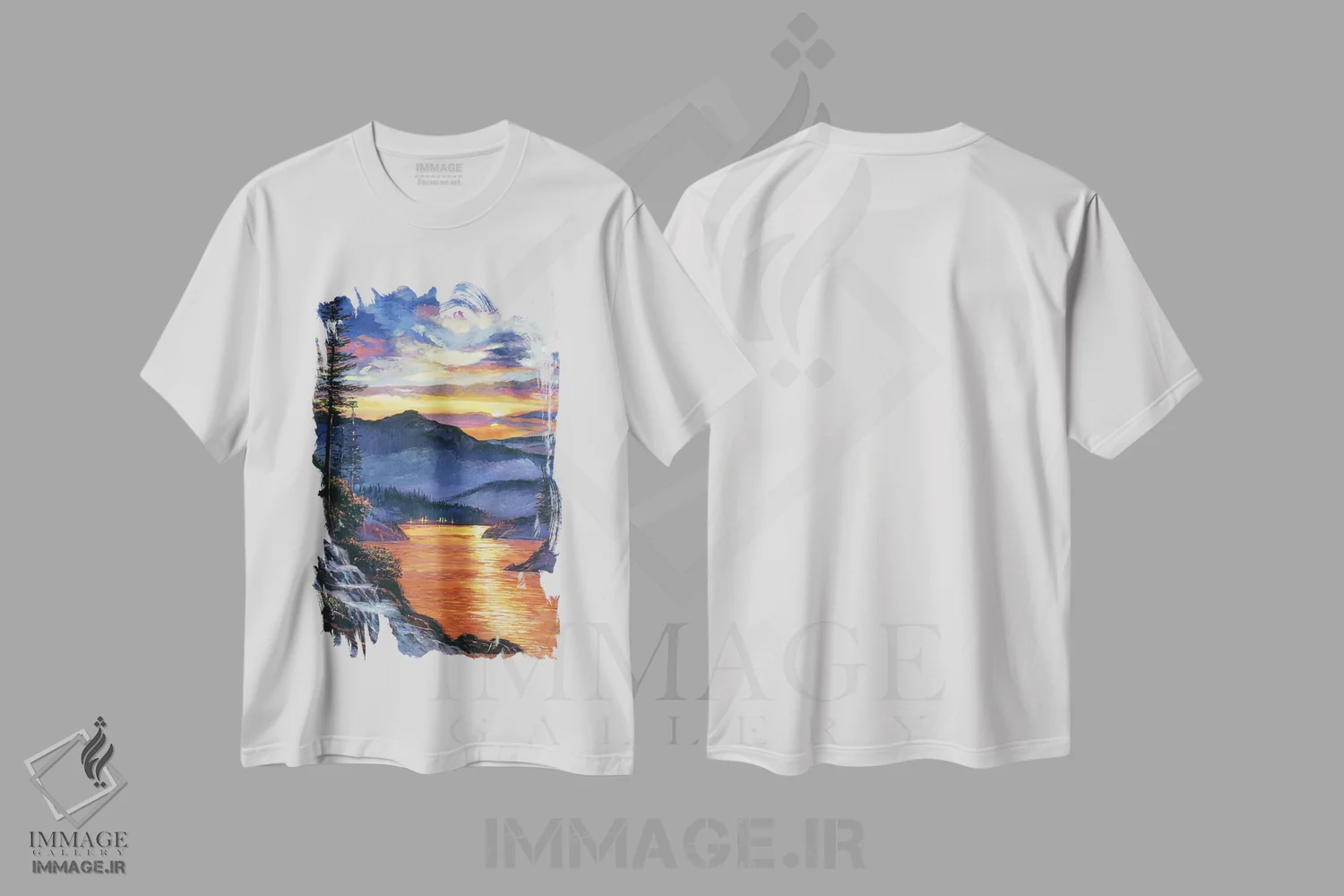 تیشرت سفید طرح دار انعکاس آسمان شبانگاهی، هنر فاخر معاصر اثر دیوید لوید گلوور | immage.ir